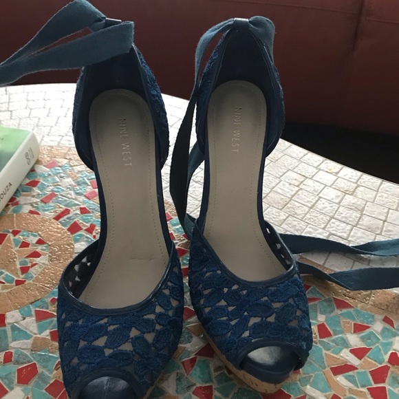 Women’s Nine West dress shoe - Picture 4 of 7